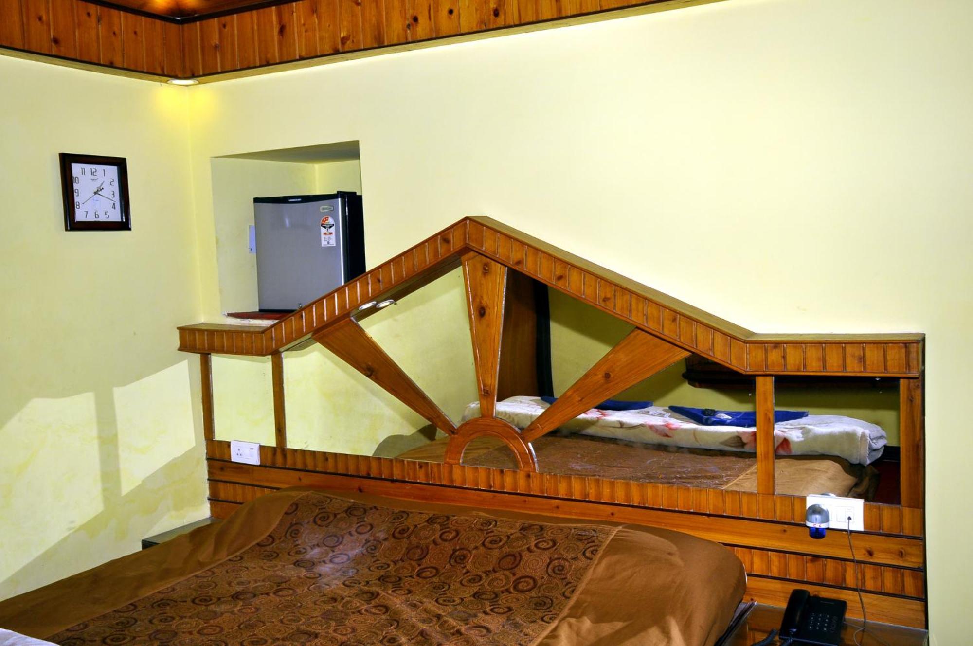 Seagull Hotel 3*